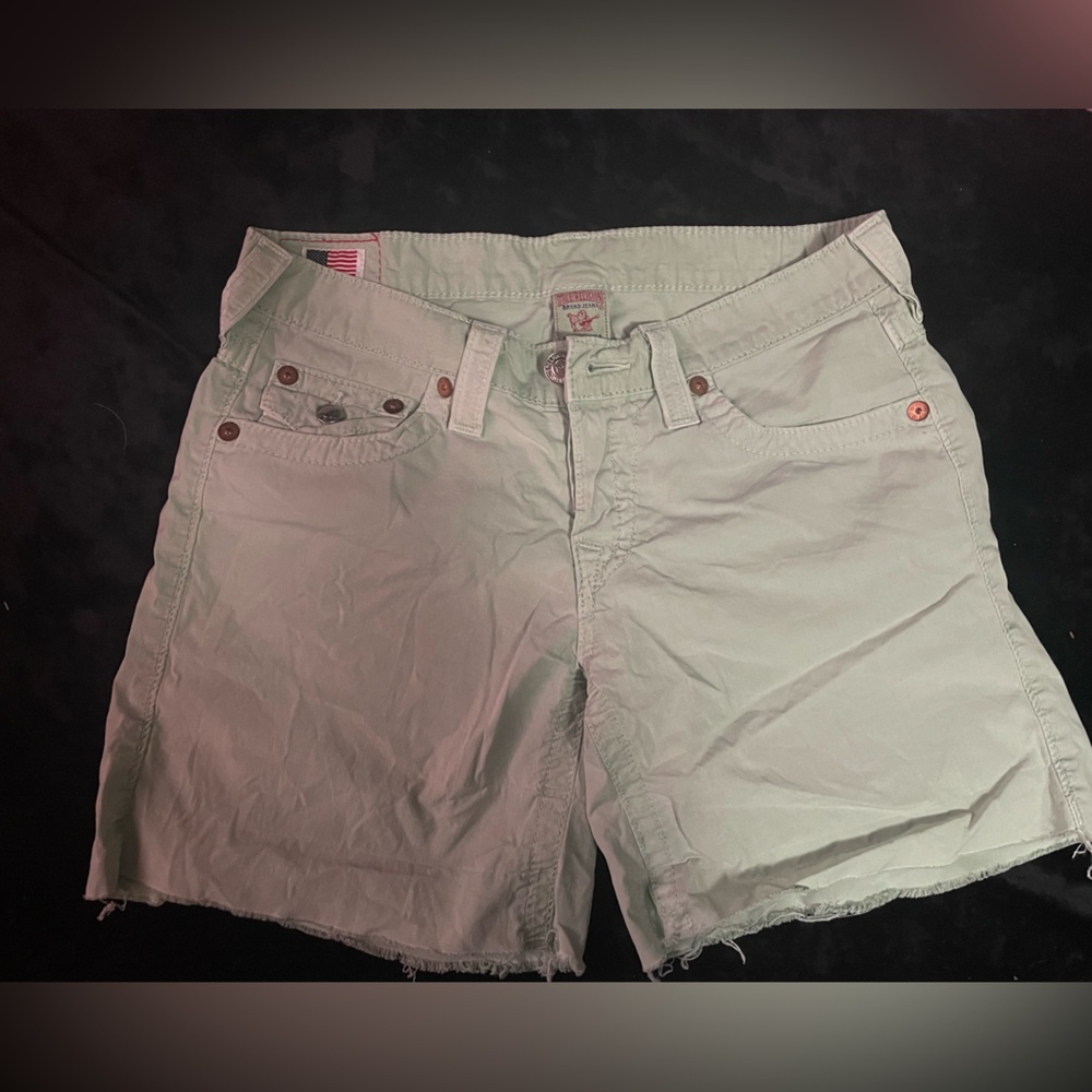 Green true religion shorts. Waist size 27, inseam 6 inches. Mild wear.